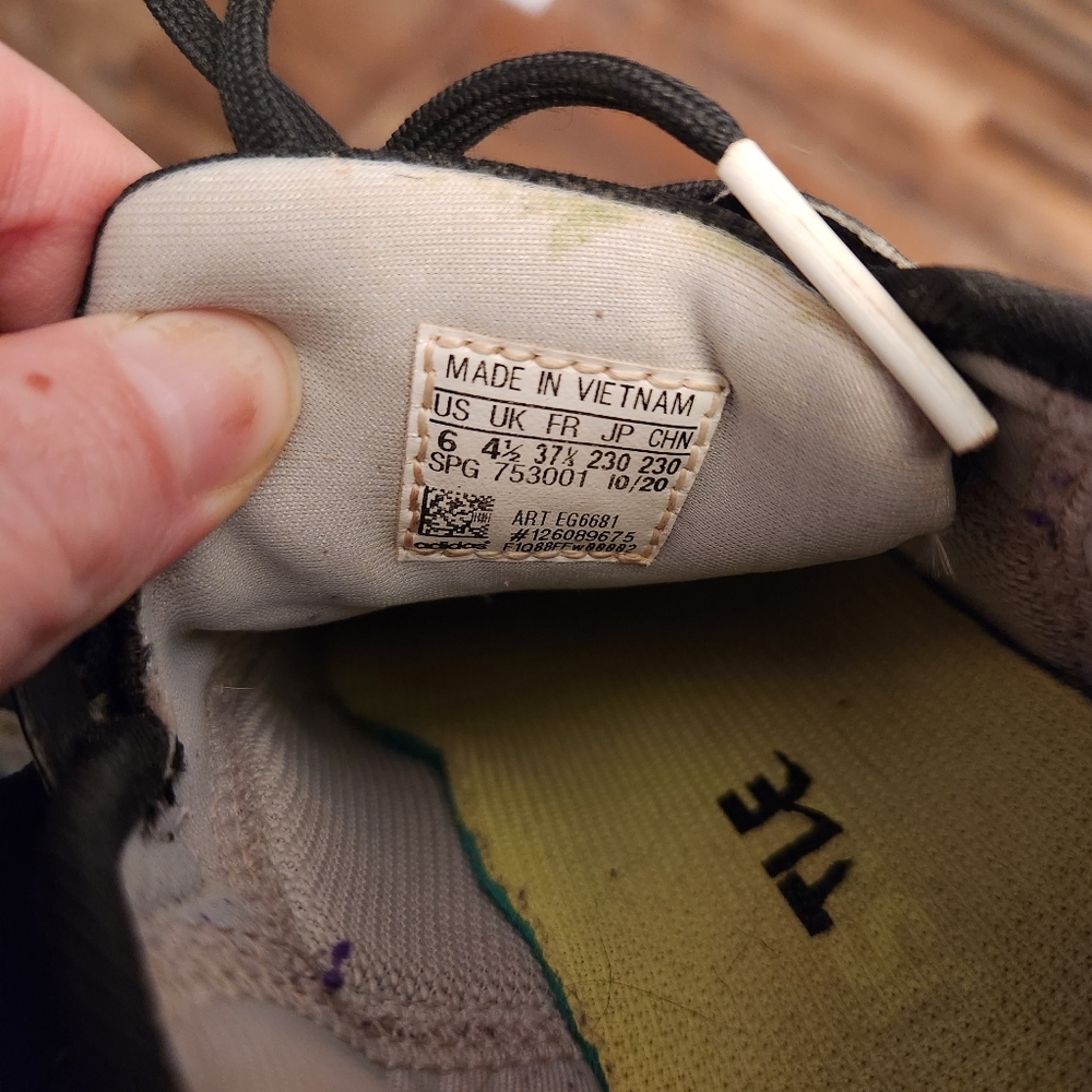 Adidas Softball Cleats - Picture 8 of 8